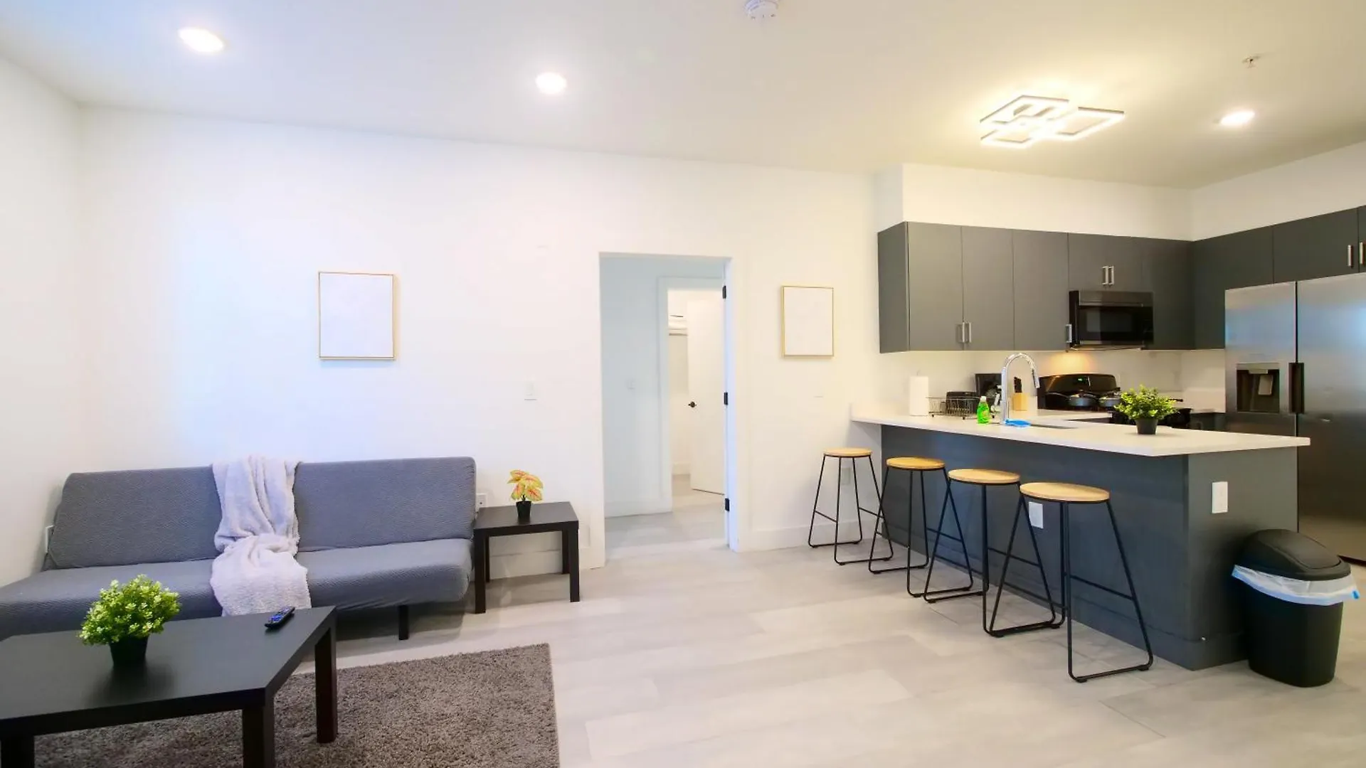 New Modern Serenity- 2Br Retreat Near New York City Bayonne Apartment