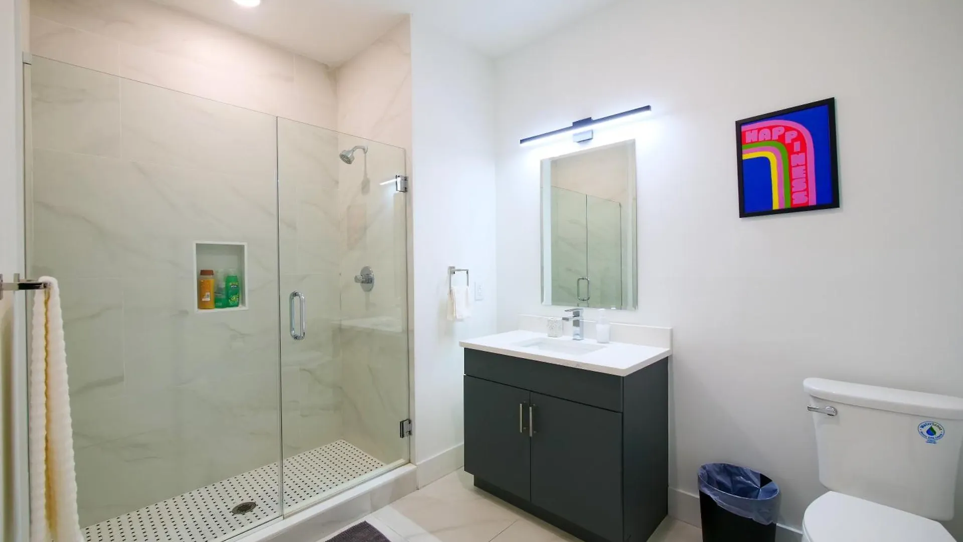 New Modern Serenity- 2Br Retreat Near New York City Bayonne