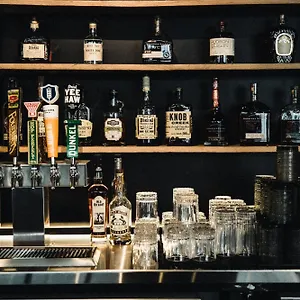 https://bobby-hotel.nashville-hotels.org