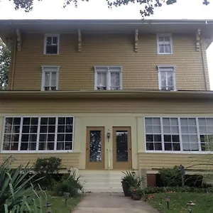 Bed & Breakfast Victorian Of Staten Island, Bayonne